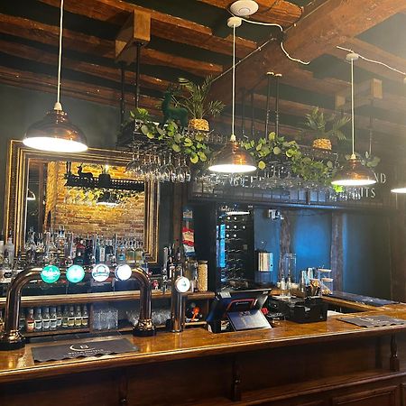 The Limes Bar And Hotel Needham Market Екстер'єр фото