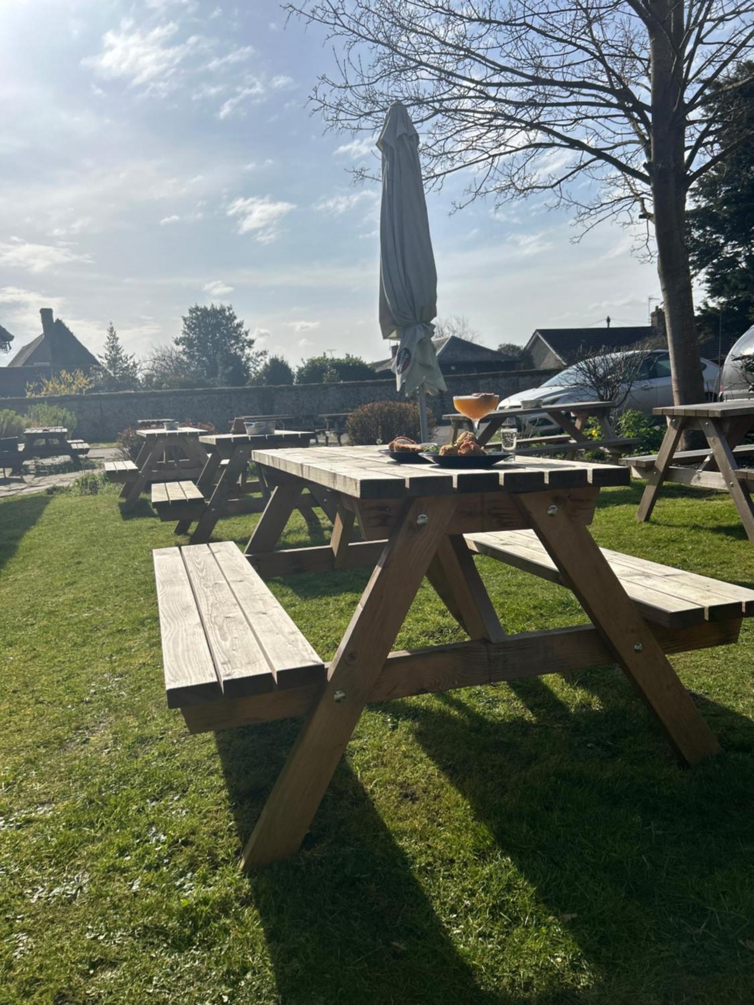 The Limes Bar And Hotel Needham Market Екстер'єр фото